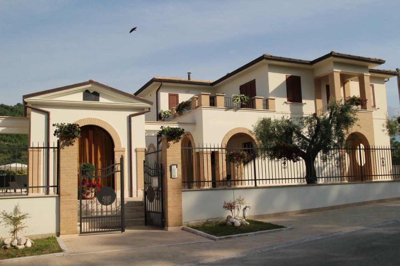 Colledara Residence Stella Del Gran Sasso المظهر الخارجي الصورة